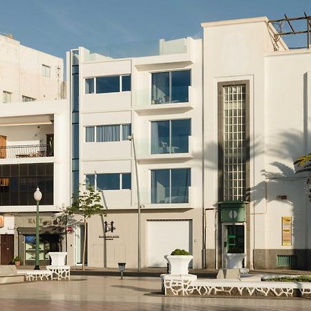 Blue Marina Suites - Boutique Apartments 아리시페 외부 사진
