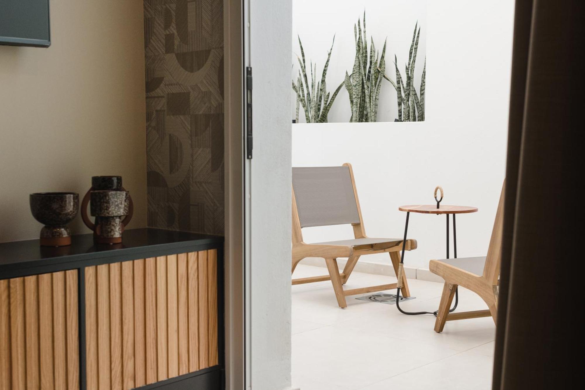 Blue Marina Suites - Boutique Apartments 아리시페 외부 사진